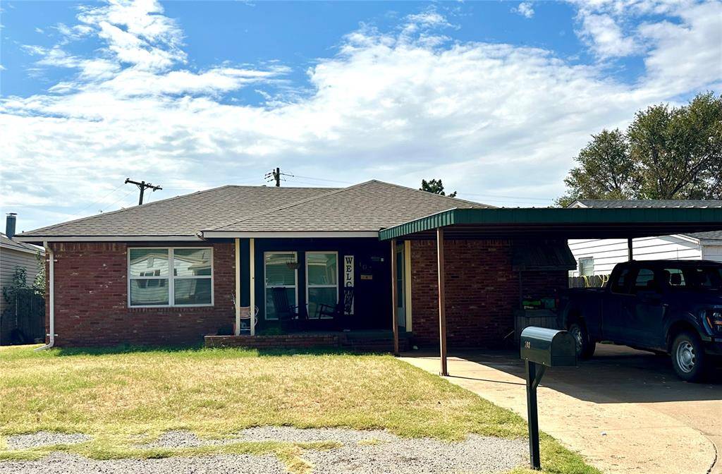 103 Thornton LN, Elk City, OK 73644