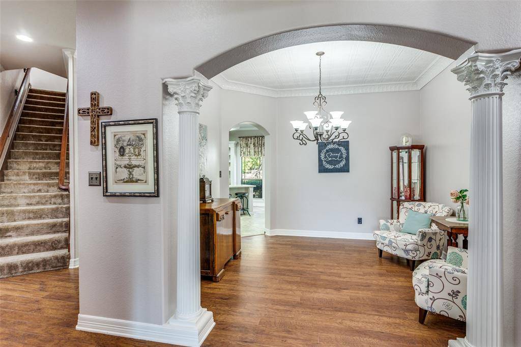 221 Hart Court, Runaway Bay, TX 76426