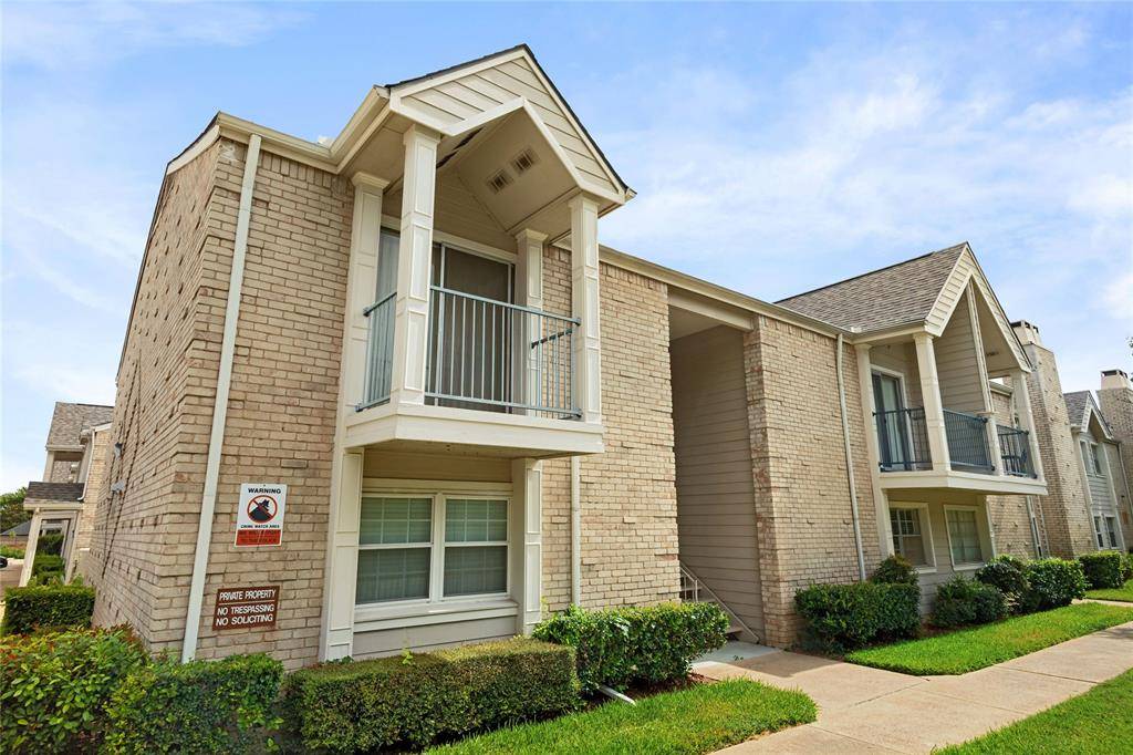 5881 Preston View Boulevard #202, Dallas, TX 75240