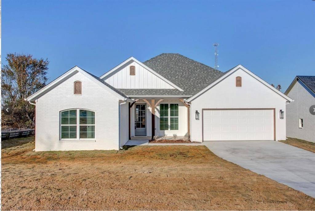 325 HIllcroft Road, Fort Worth, TX 76108