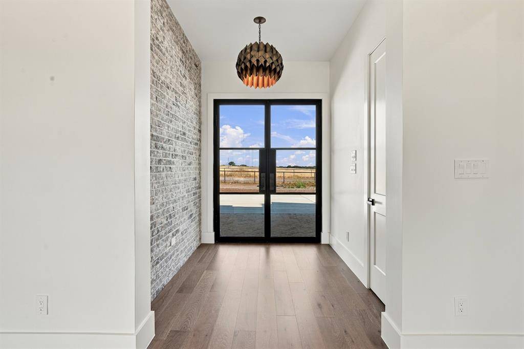 157 Cartwright Road, Weatherford, TX 76087
