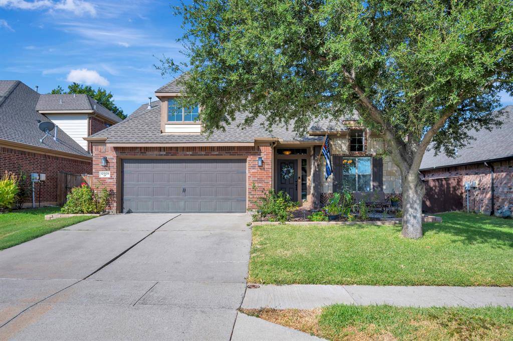 12509 Outlook Avenue, Fort Worth, TX 76244