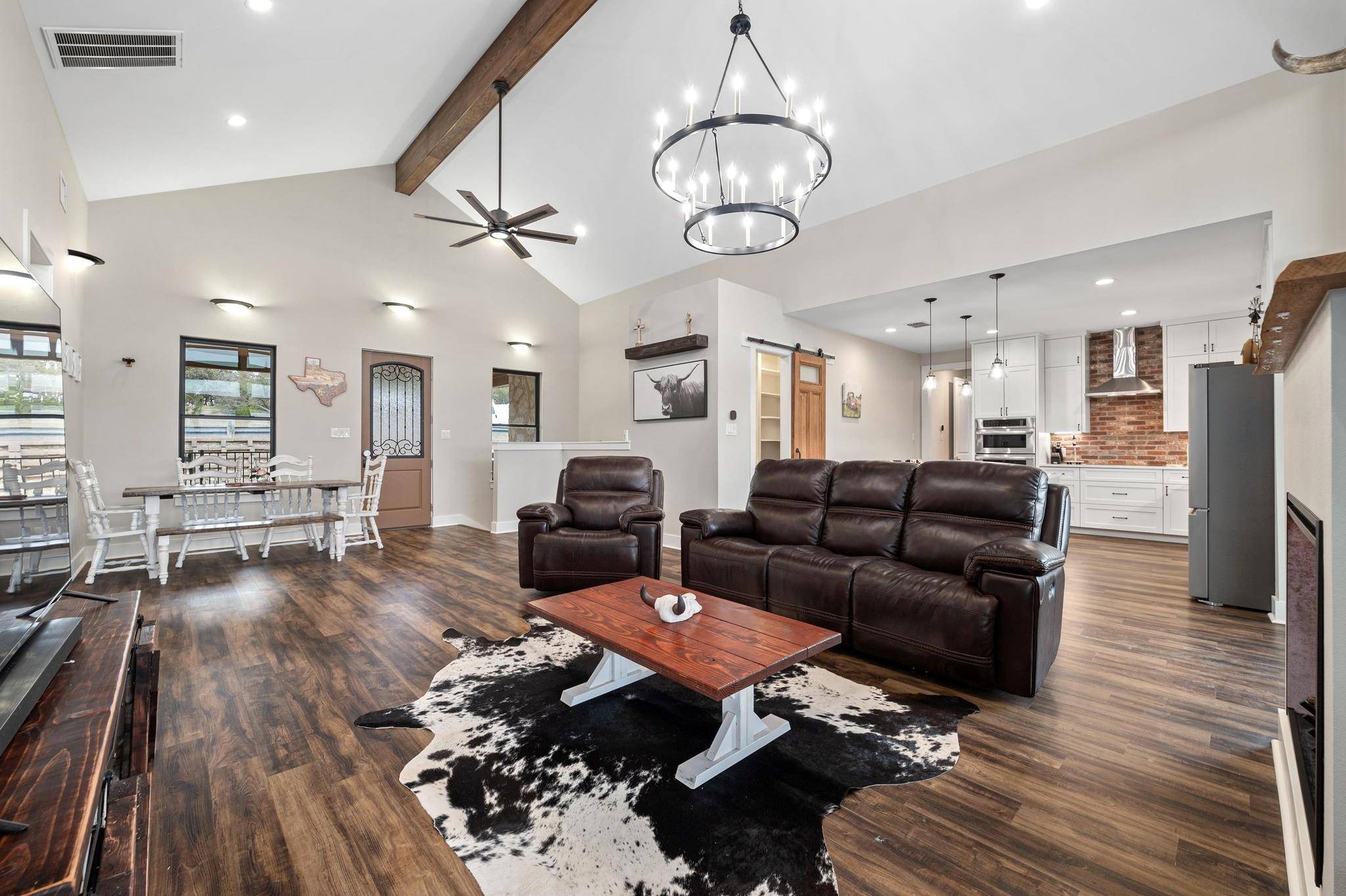 4408 Hennig DR, Austin, TX 78738