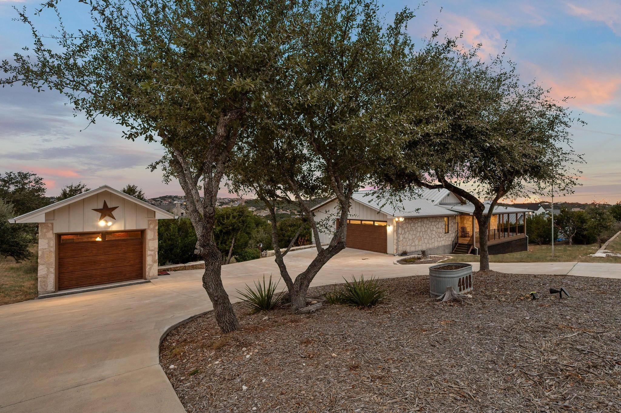 4408 Hennig DR, Austin, TX 78738
