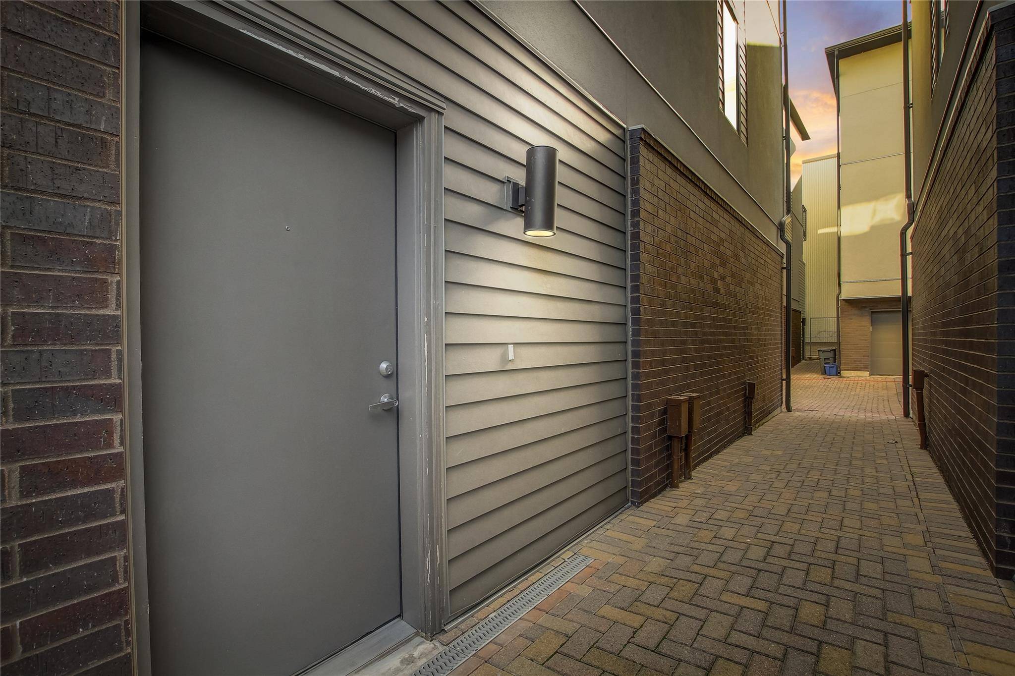 1702 S Lamar BLVD #11, Austin, TX 78704