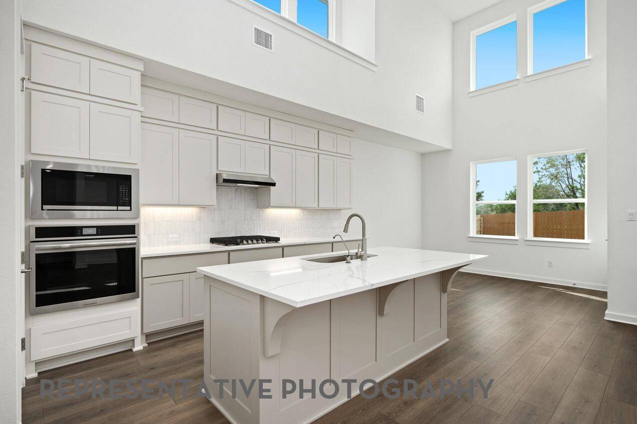 6417 McMurtry ST, Austin, TX 78747