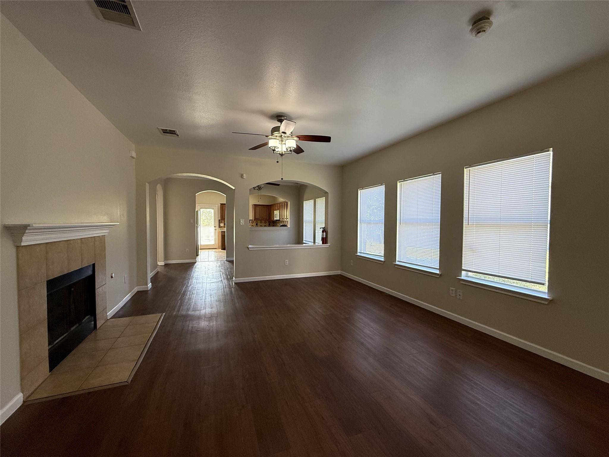 224 Dark Horse LN, Buda, TX 78610