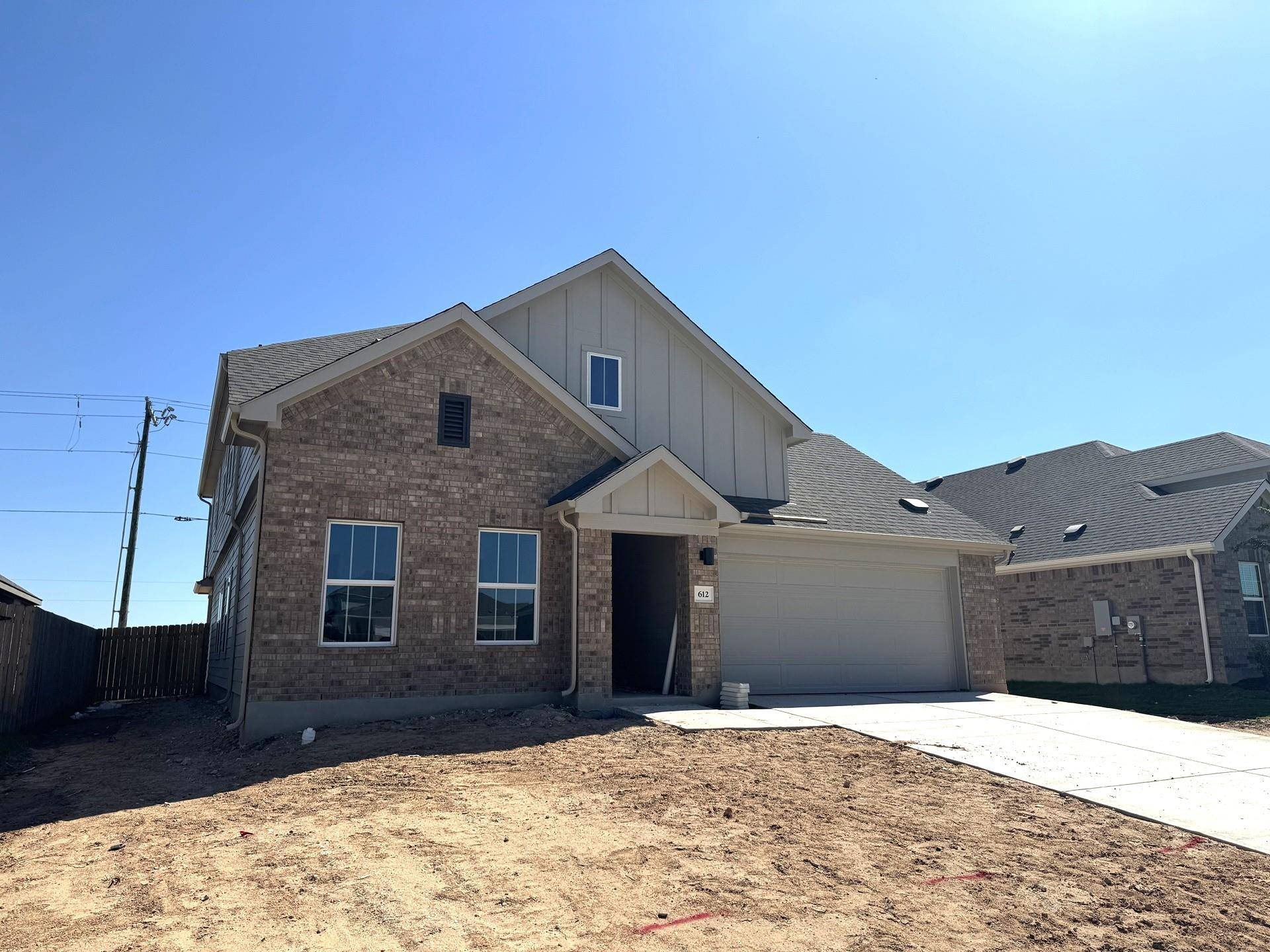 612 Quail Convey DR, Jarrell, TX 76537