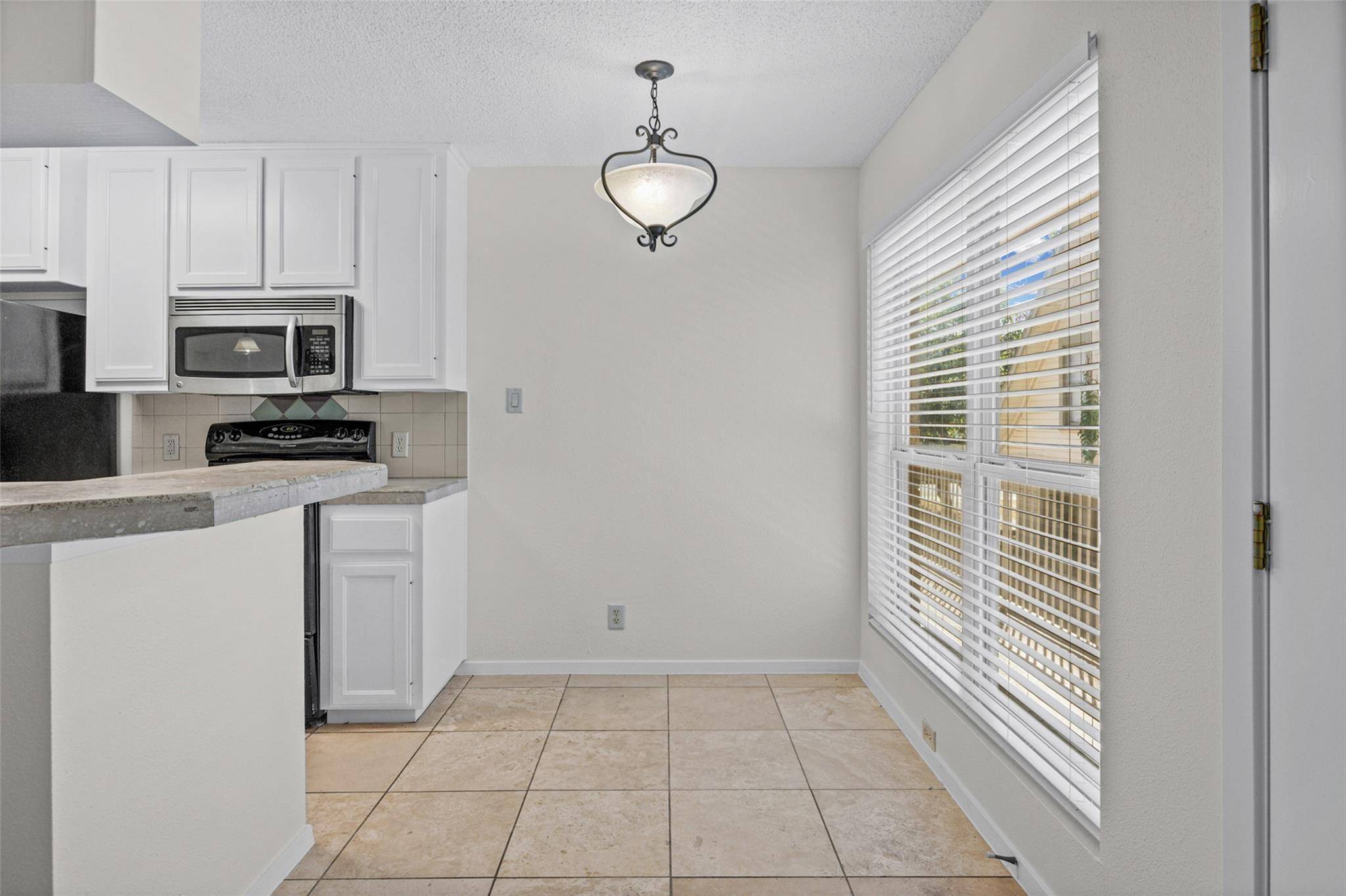 2220 Leon ST #203, Austin, TX 78705