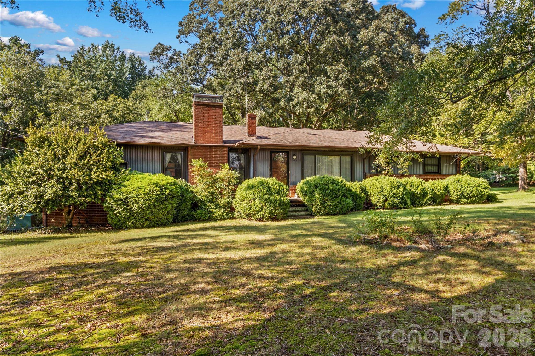 265 Rocky River RD, Mooresville, NC 28115
