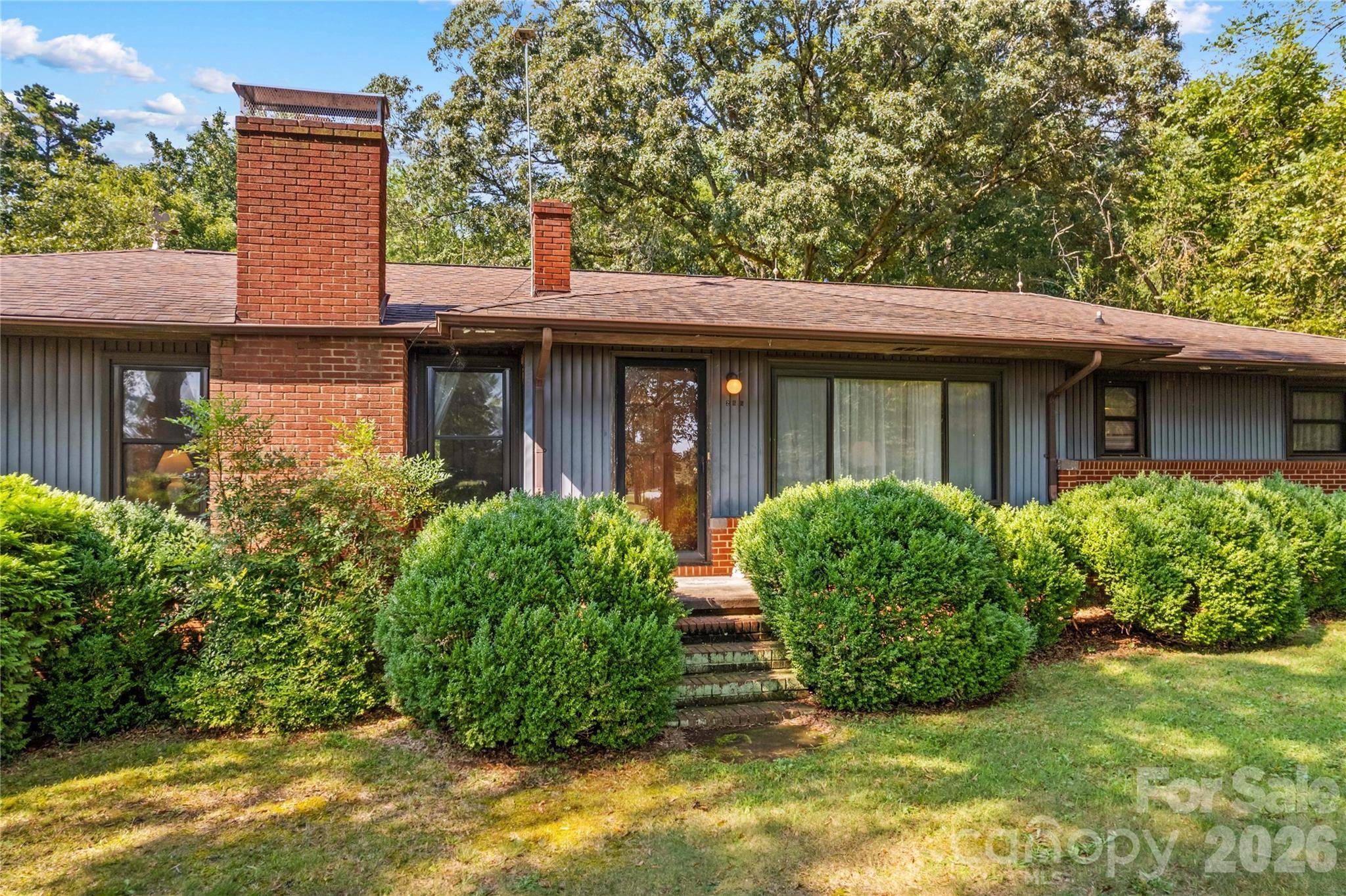 265 Rocky River RD, Mooresville, NC 28115