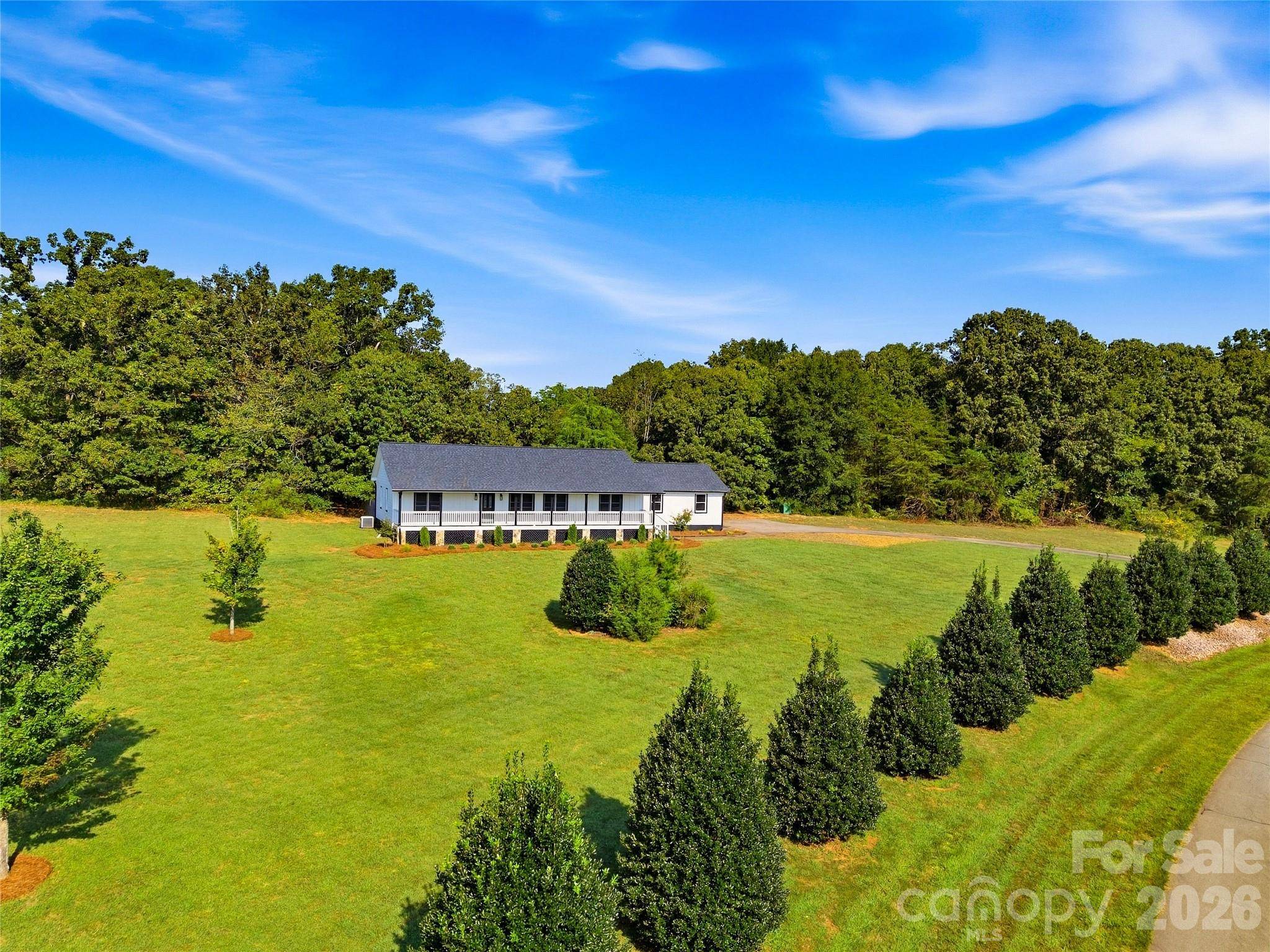 170 Countrytyme LN, Iron Station, NC 28080