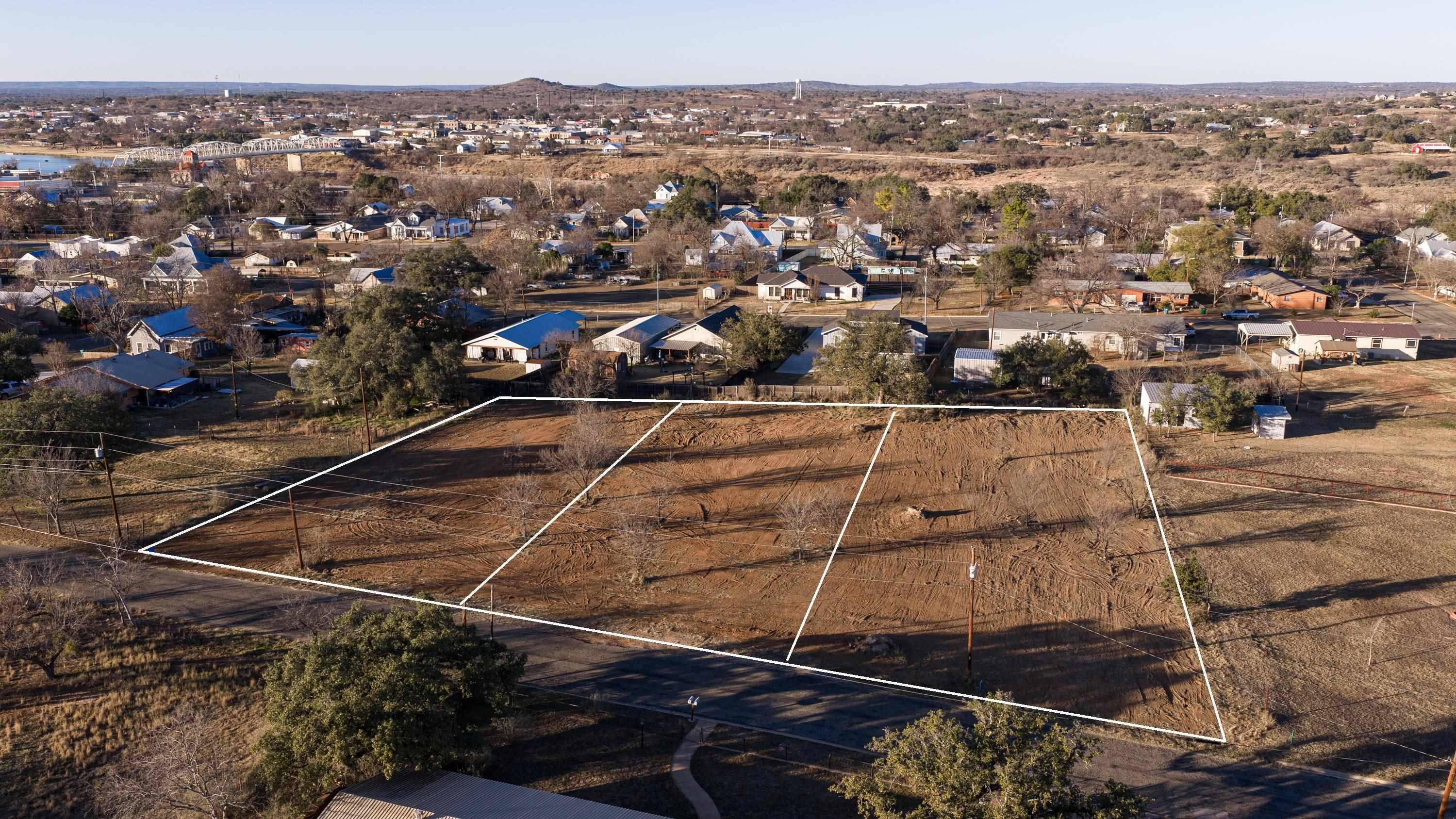 TBD E Wallace ST, Llano, TX 78643-0000