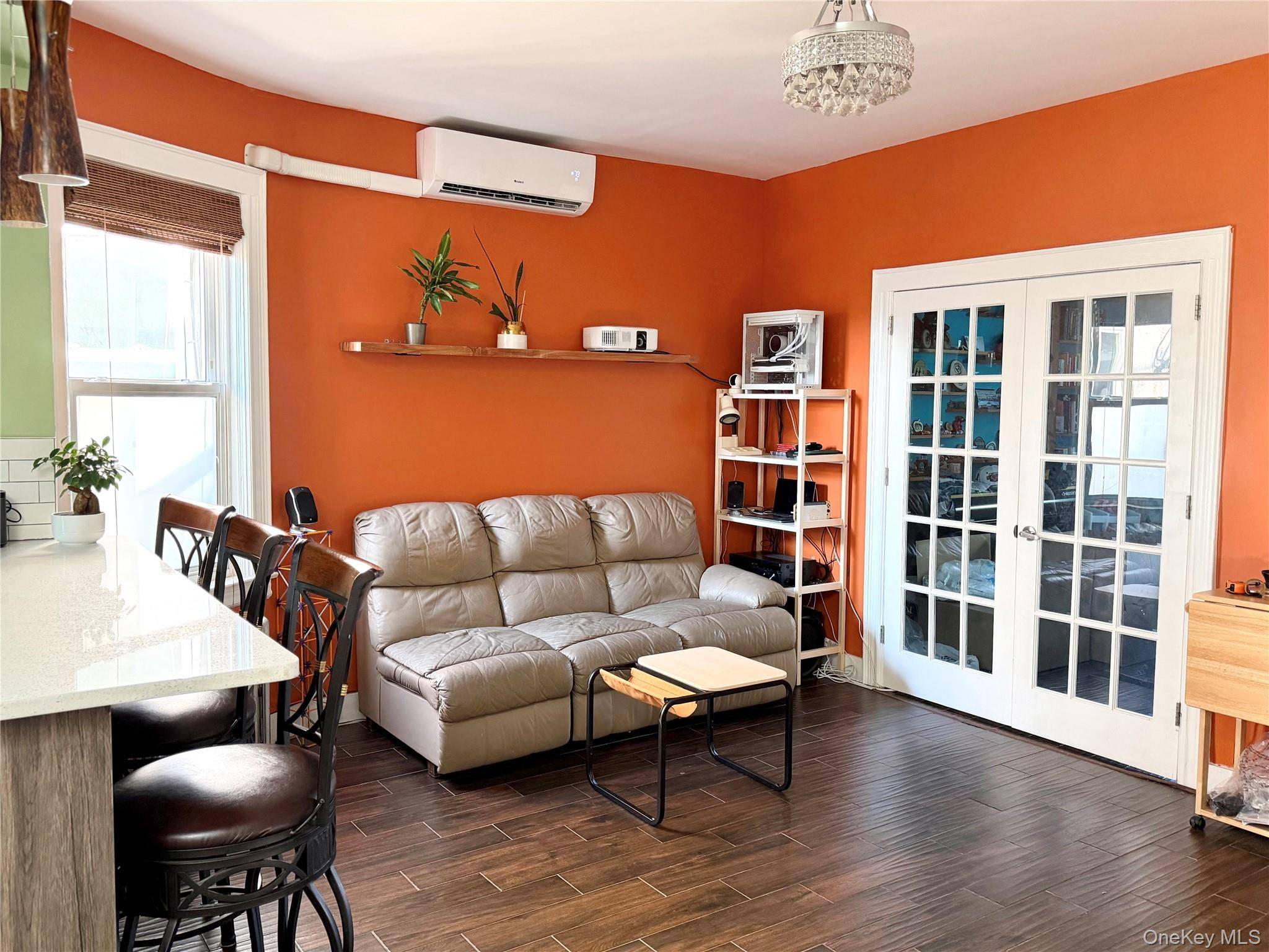 51-56 48th Street #2nd Flr, Woodside, NY 11377