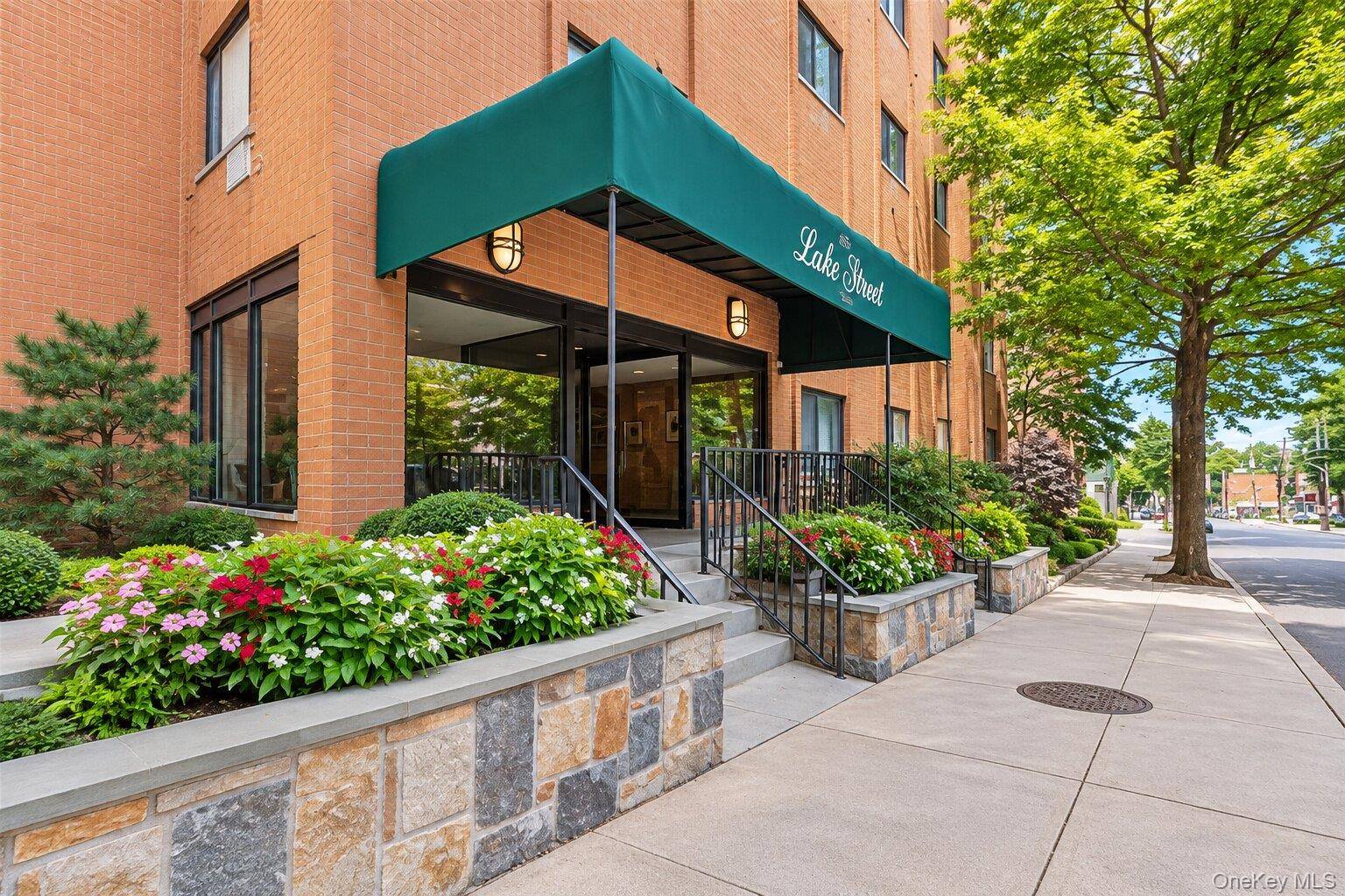 21 Lake ST #6E, White Plains, NY 10603