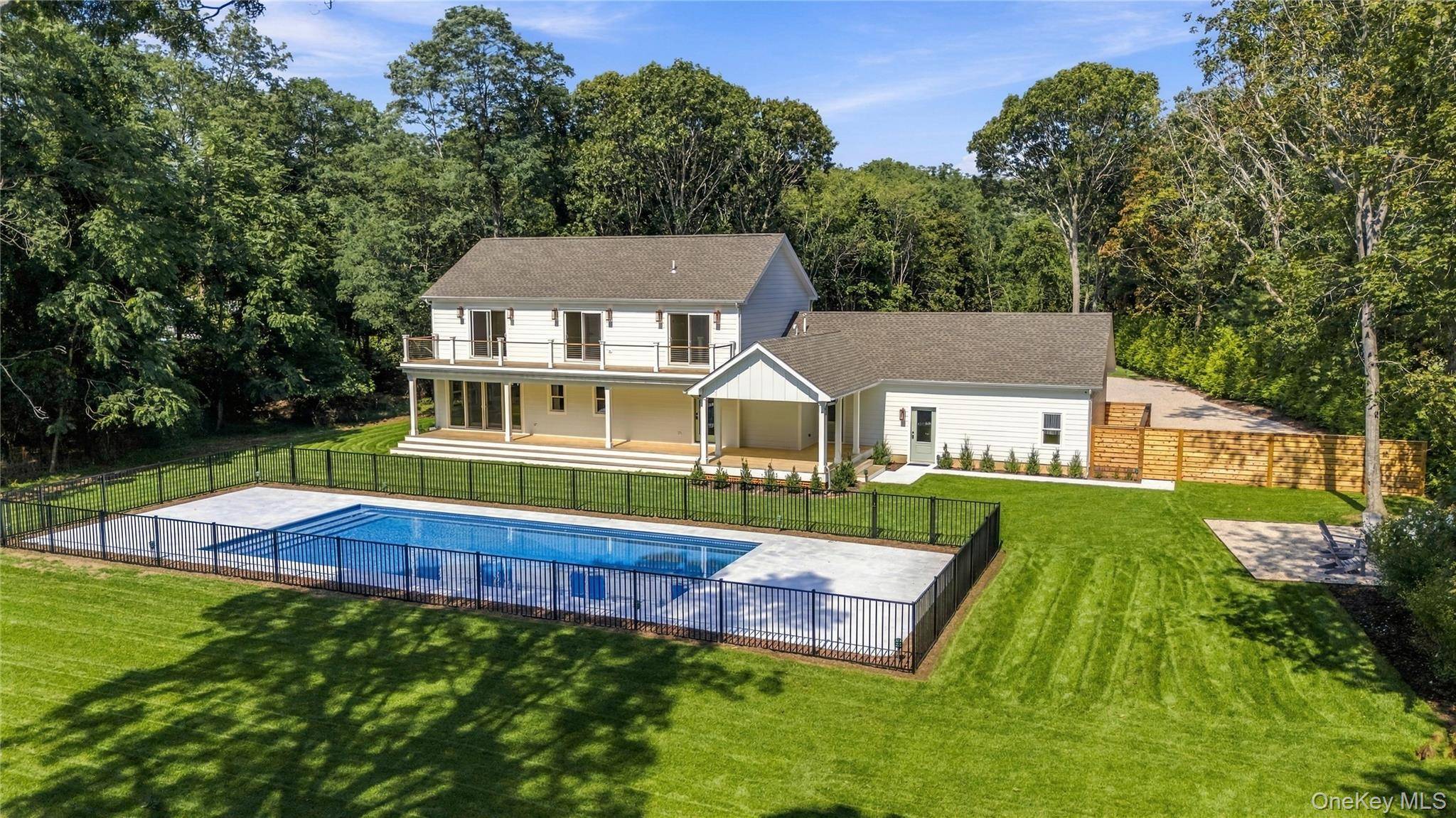 795 Bayview AVE, Mattituck, NY 11952