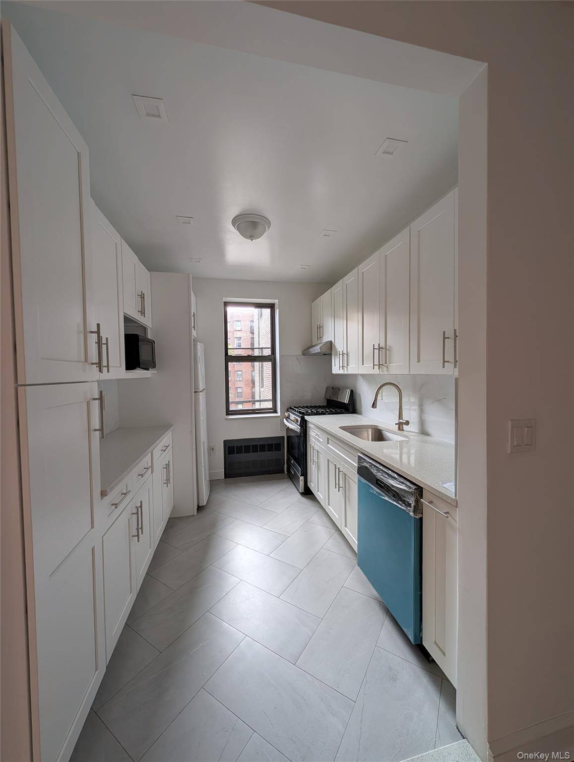 80-09 35th AVE #C17, Jackson Heights, NY 11372