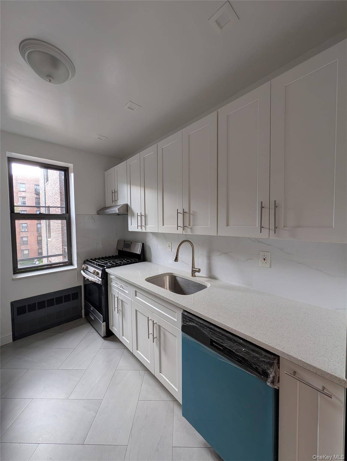 80-09 35th AVE #C17, Jackson Heights, NY 11372