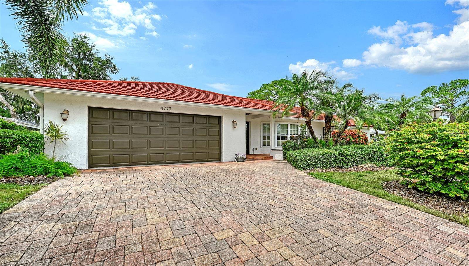 4777 OVERBURY PL, Sarasota, FL 34241