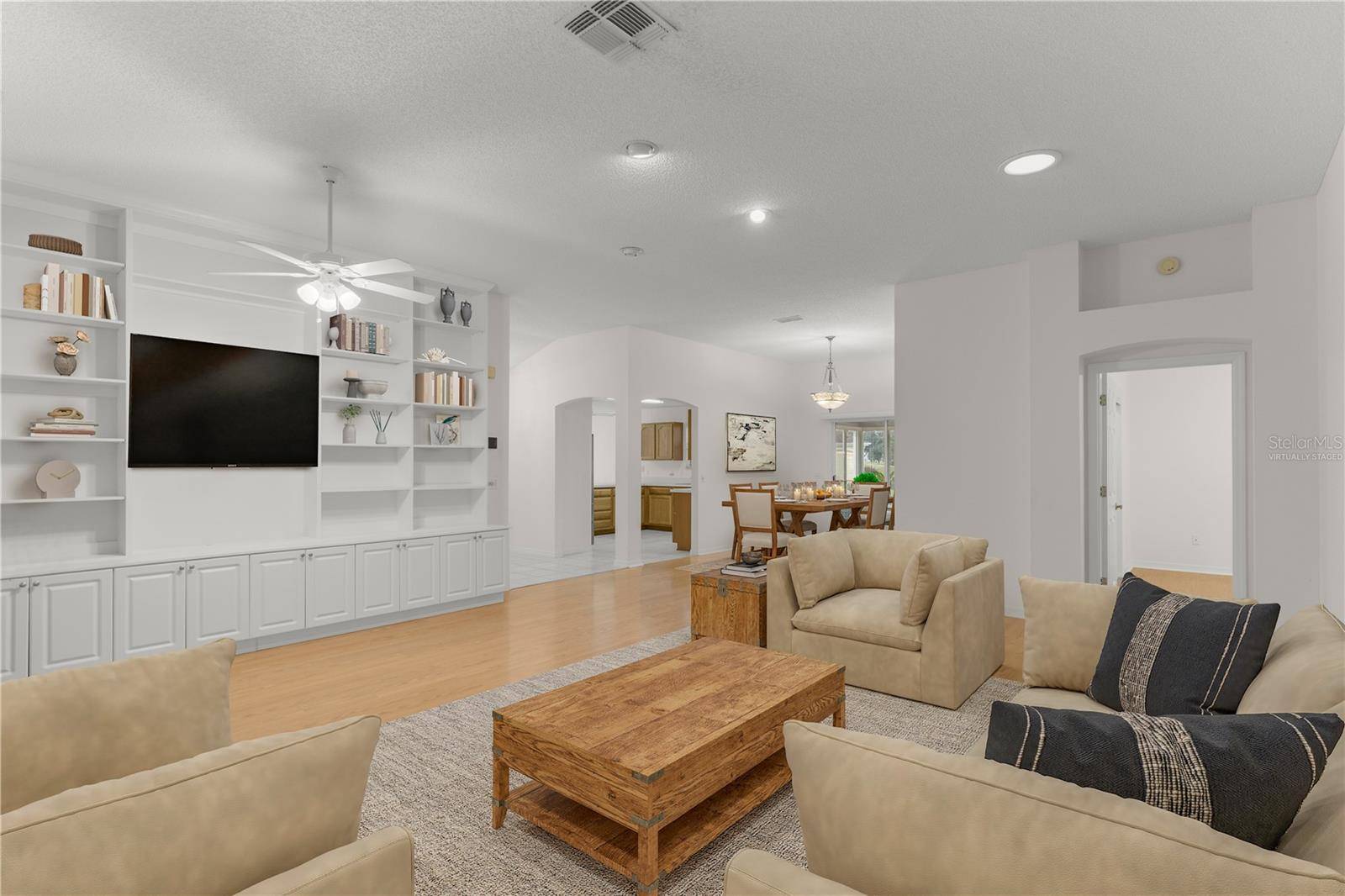1232 CABELLA CIR, The Villages, FL 32159