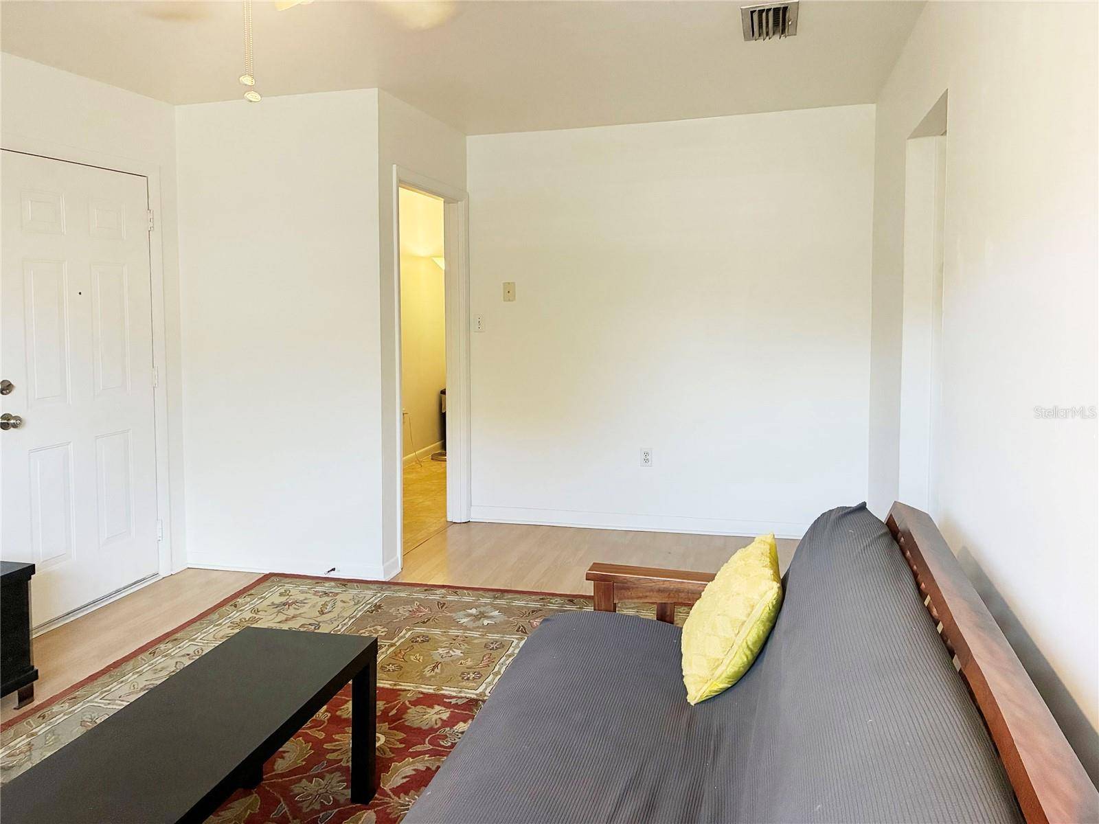501 NW 15TH AVE #4, Gainesville, FL 32601