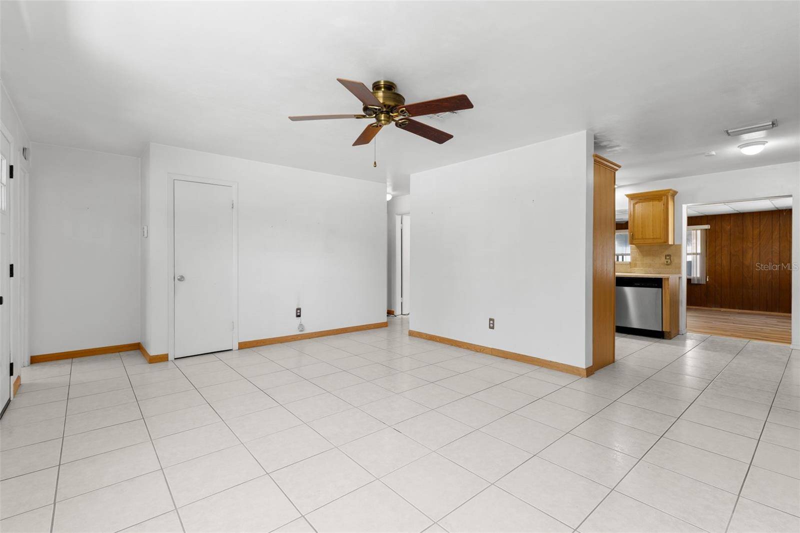 106 S FERNWOOD AVE, Clearwater, FL 33765