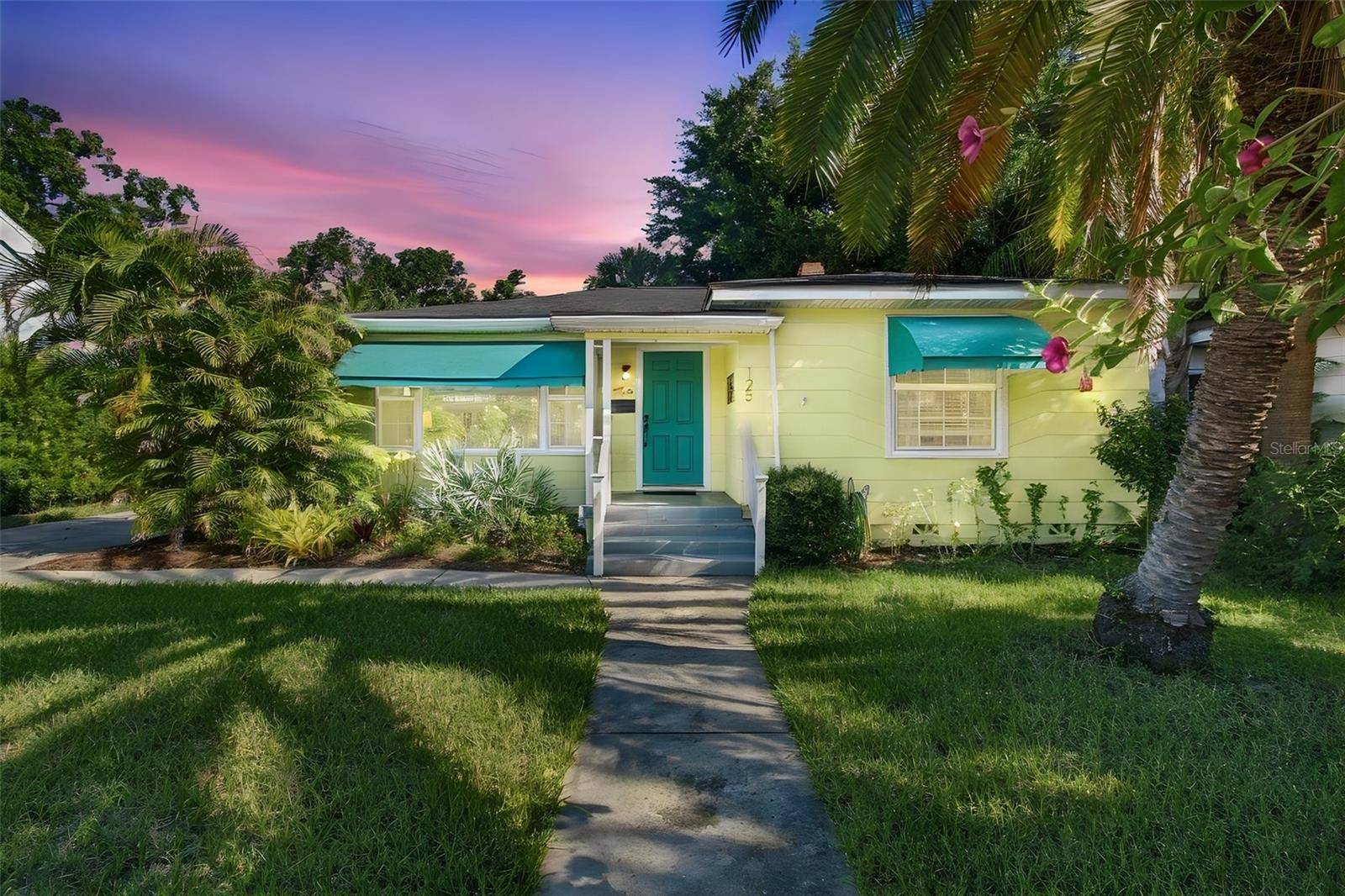 125 22ND AVE NE, St Petersburg, FL 33704