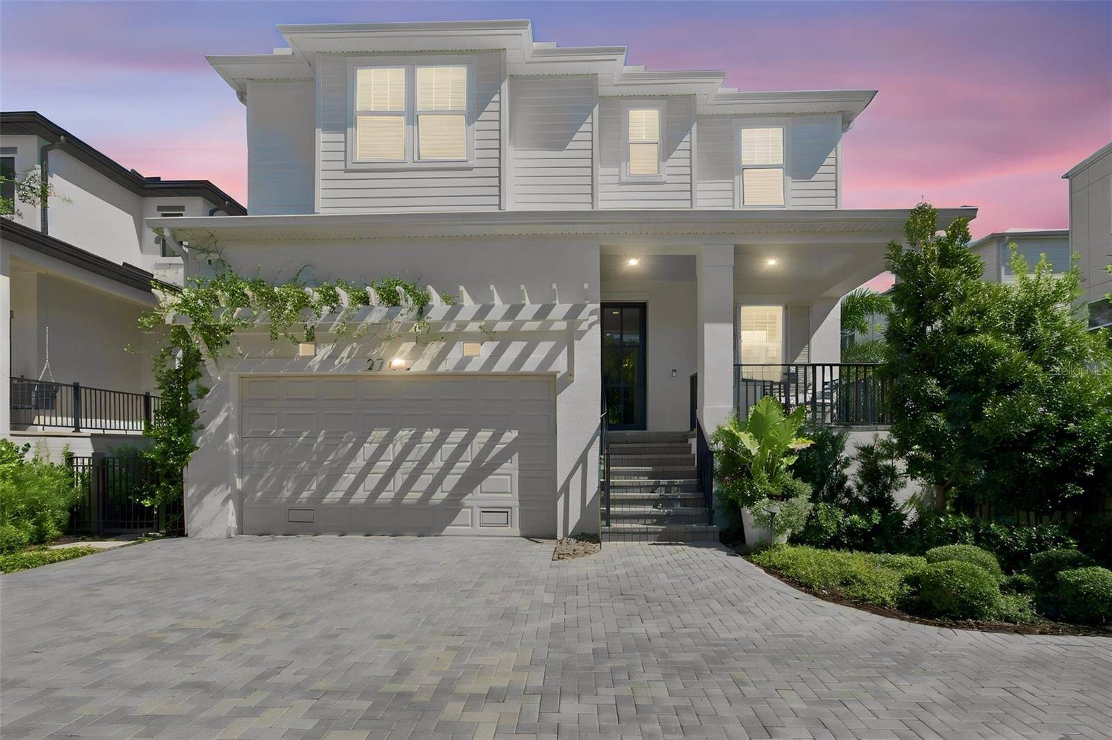 2705 W TRILBY AVE, Tampa, FL 33611