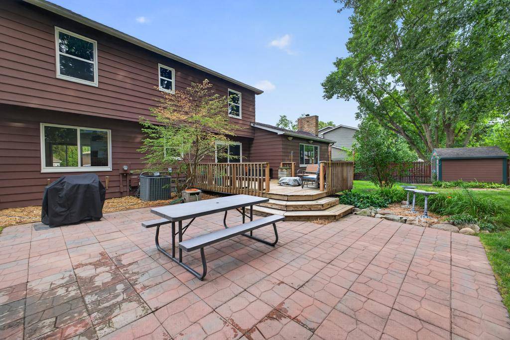 4015 Mary LN NW, Rochester, MN 55901