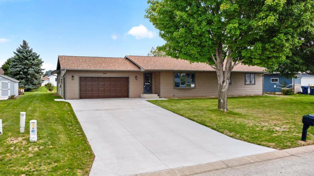 1320 N Garden ST, Lake City, MN 55041
