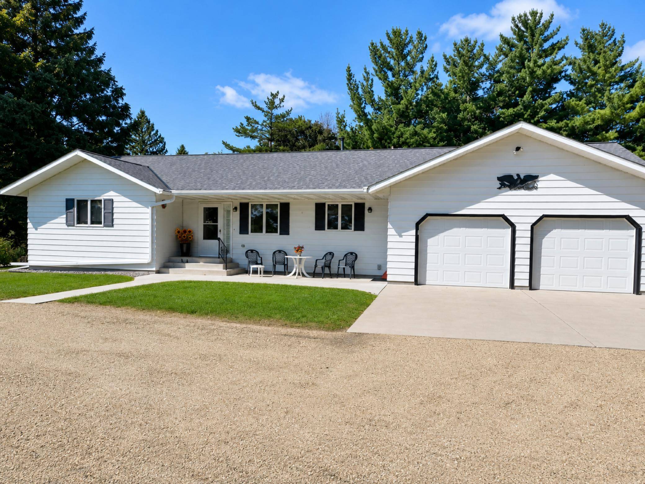 58691 185th ST, Mankato, MN 56001