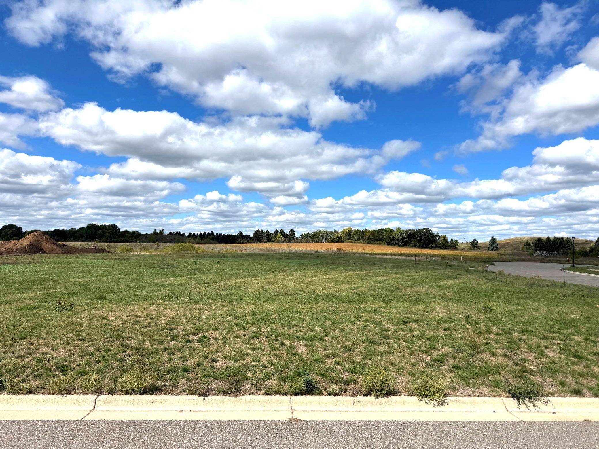 927 Jasmine DR, Sartell, MN 56377