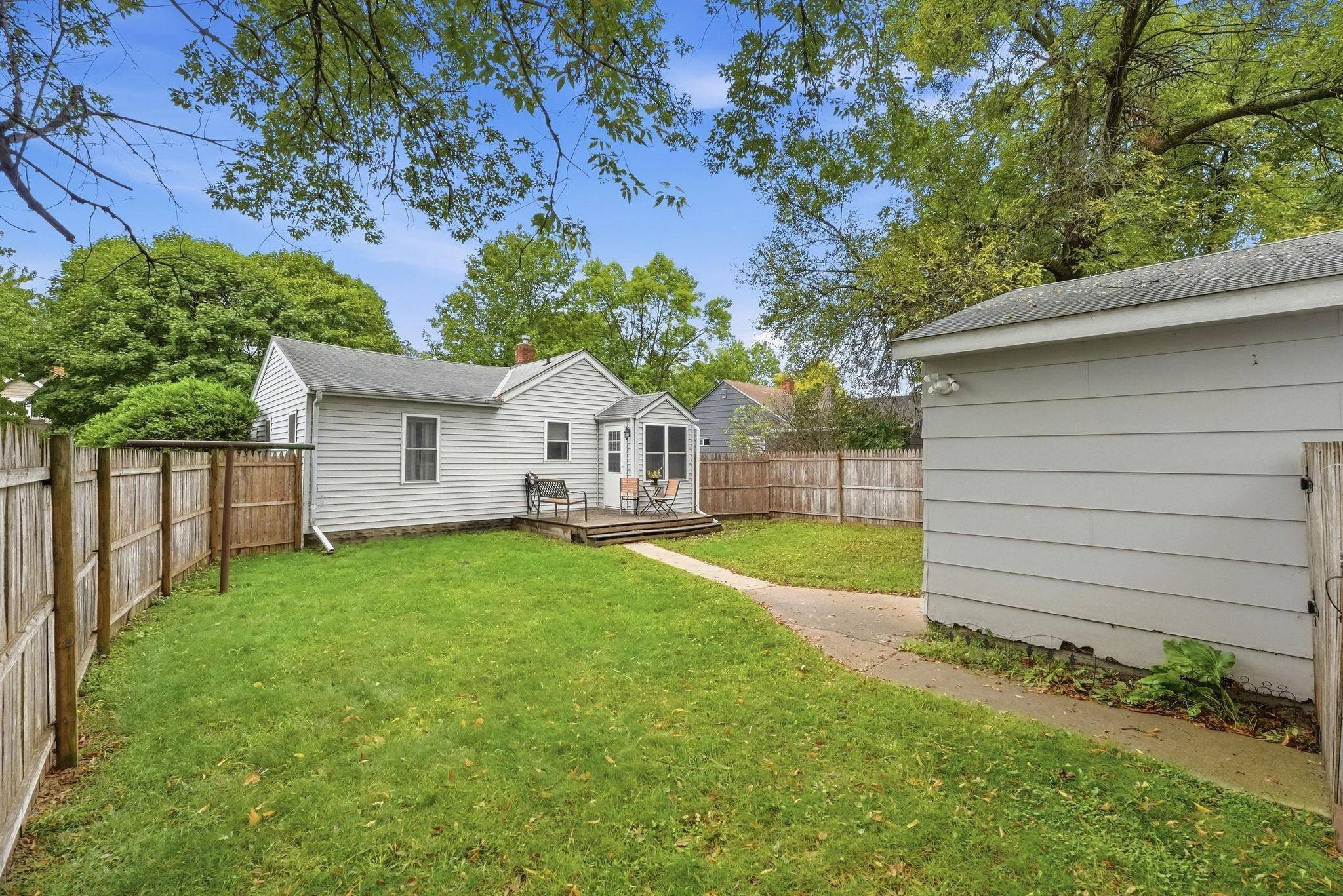 511 14th ST SW, Willmar, MN 56201