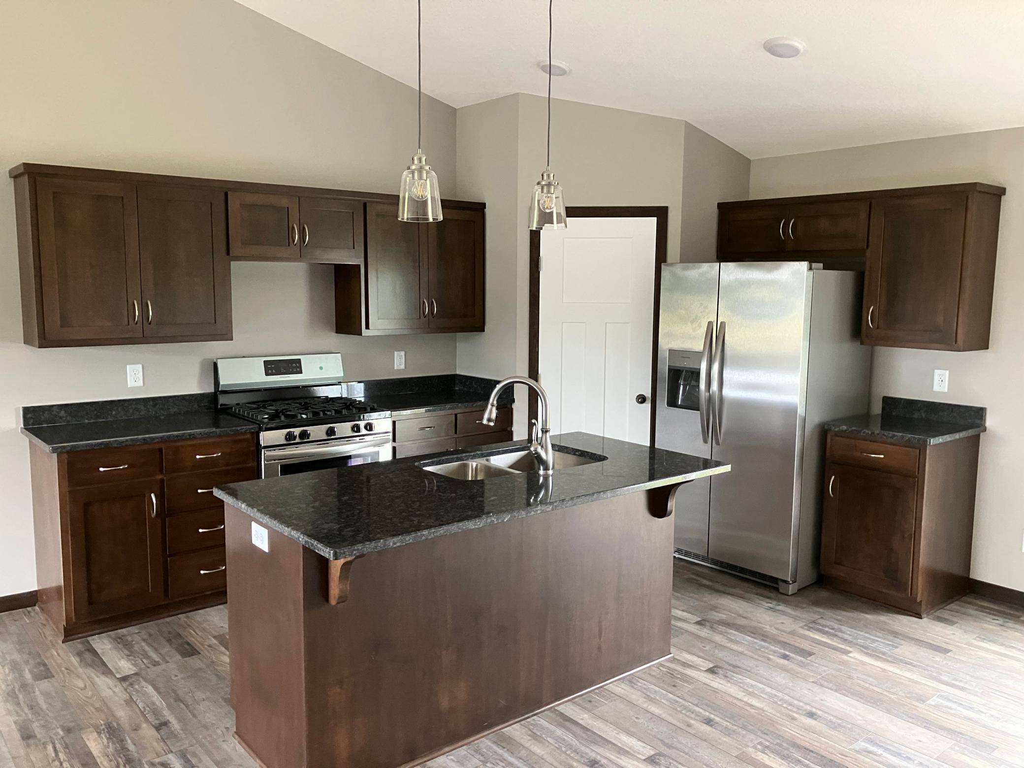 14272 308th AVE NW, Baldwin Twp, MN 55371