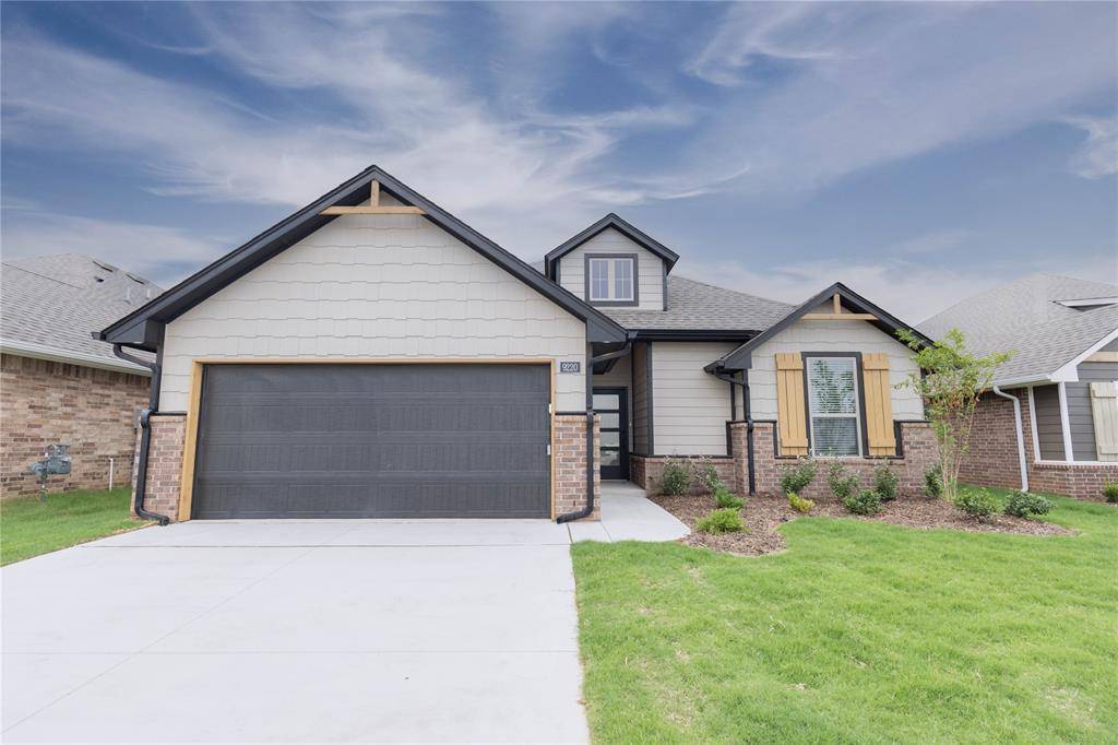 9220 NW 119th ST, Yukon, OK 73099