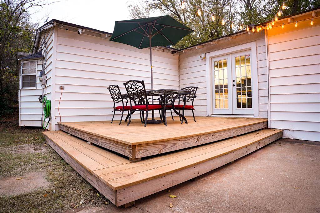 924 N Ash ST, Guthrie, OK 73044