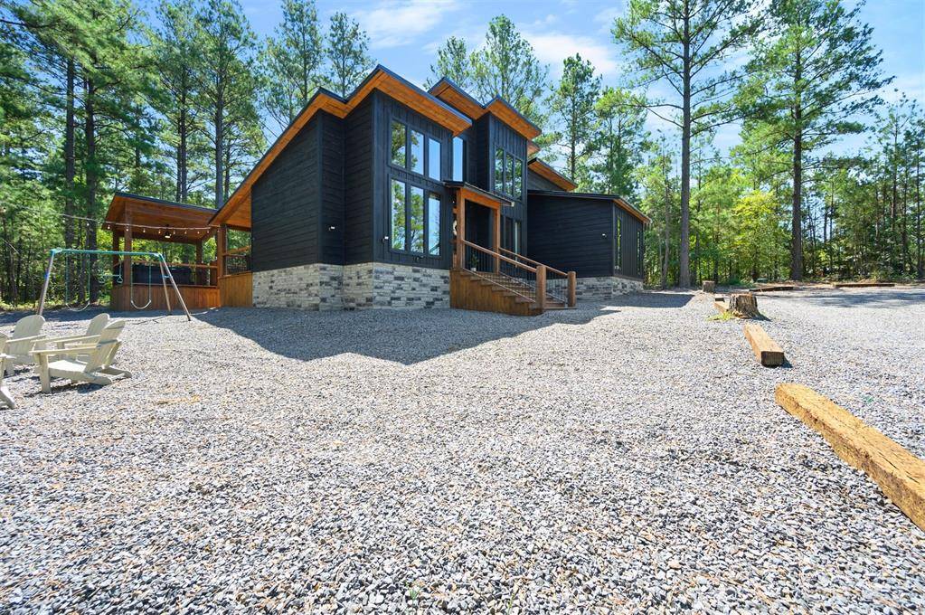 24 Boulder CT, Broken Bow, OK 74728