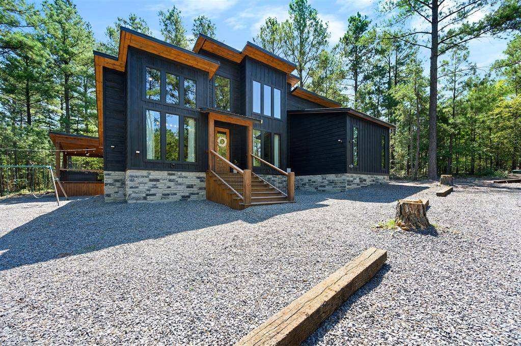 24 Boulder CT, Broken Bow, OK 74728
