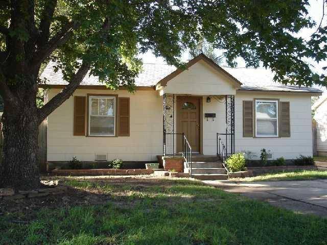 906 W Comanche ST, Norman, OK 73069