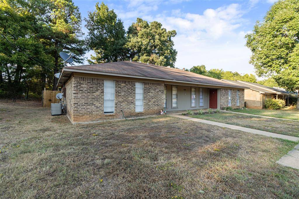 309 Blake Drive #A, Longview, TX 75604