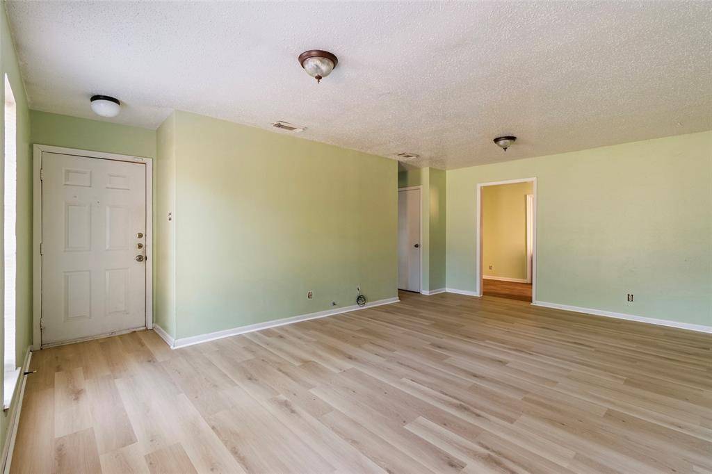 309 Blake Drive #B, Longview, TX 75604