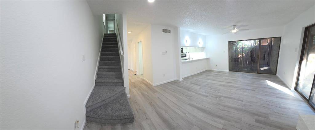 82 Morrow Drive, Bedford, TX 76021