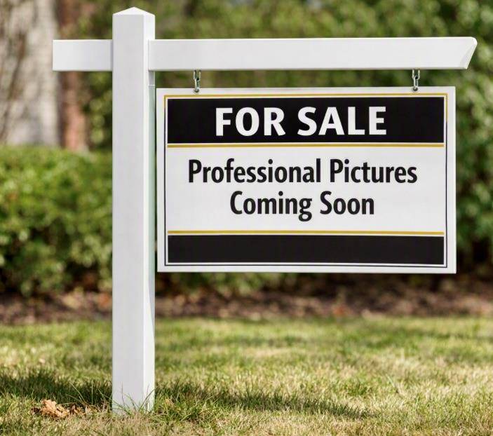 137 E Clark ST, Bartlett, TX 76511