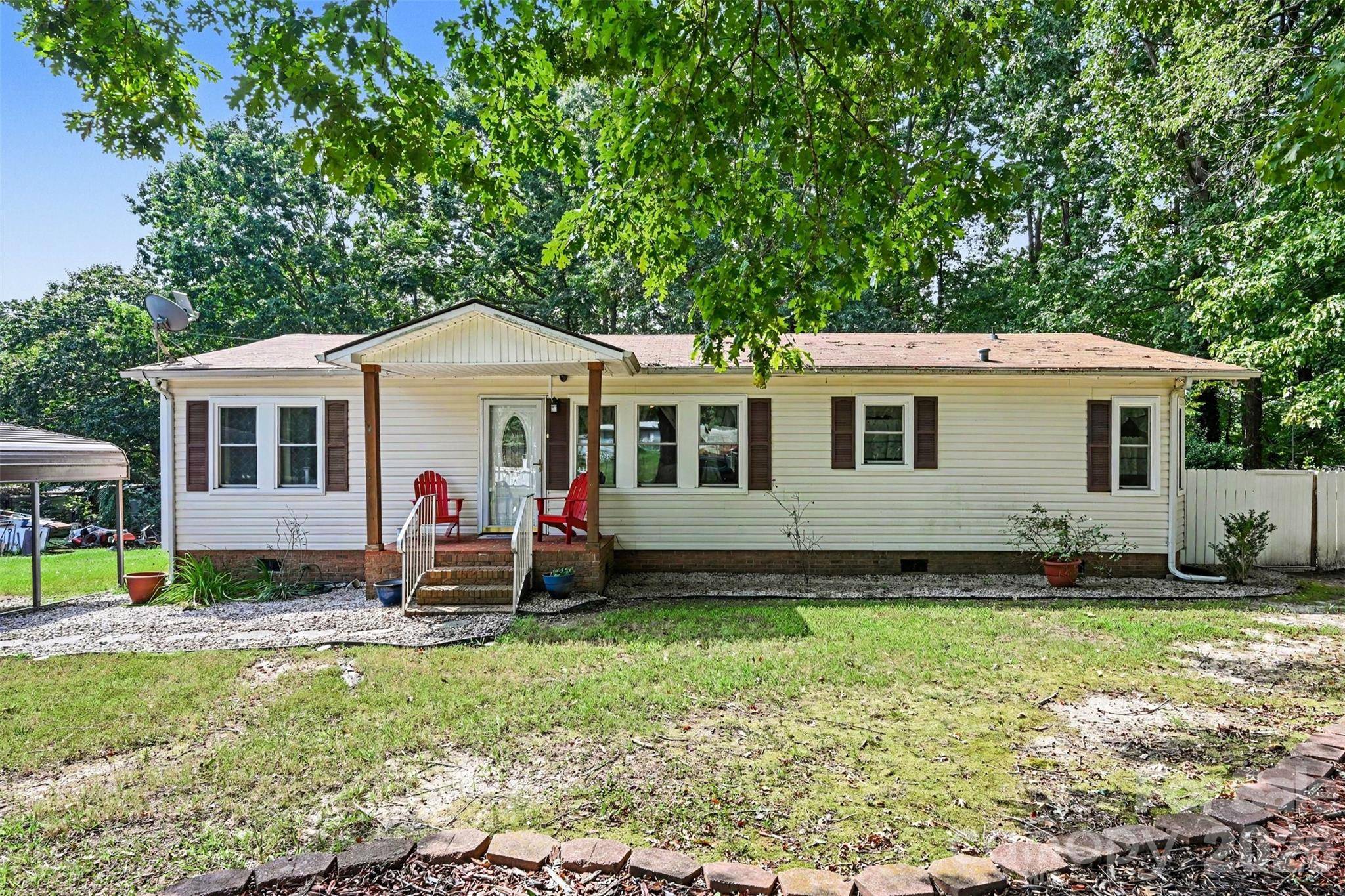 115 Red Fox CT, Mount Holly, NC 28120