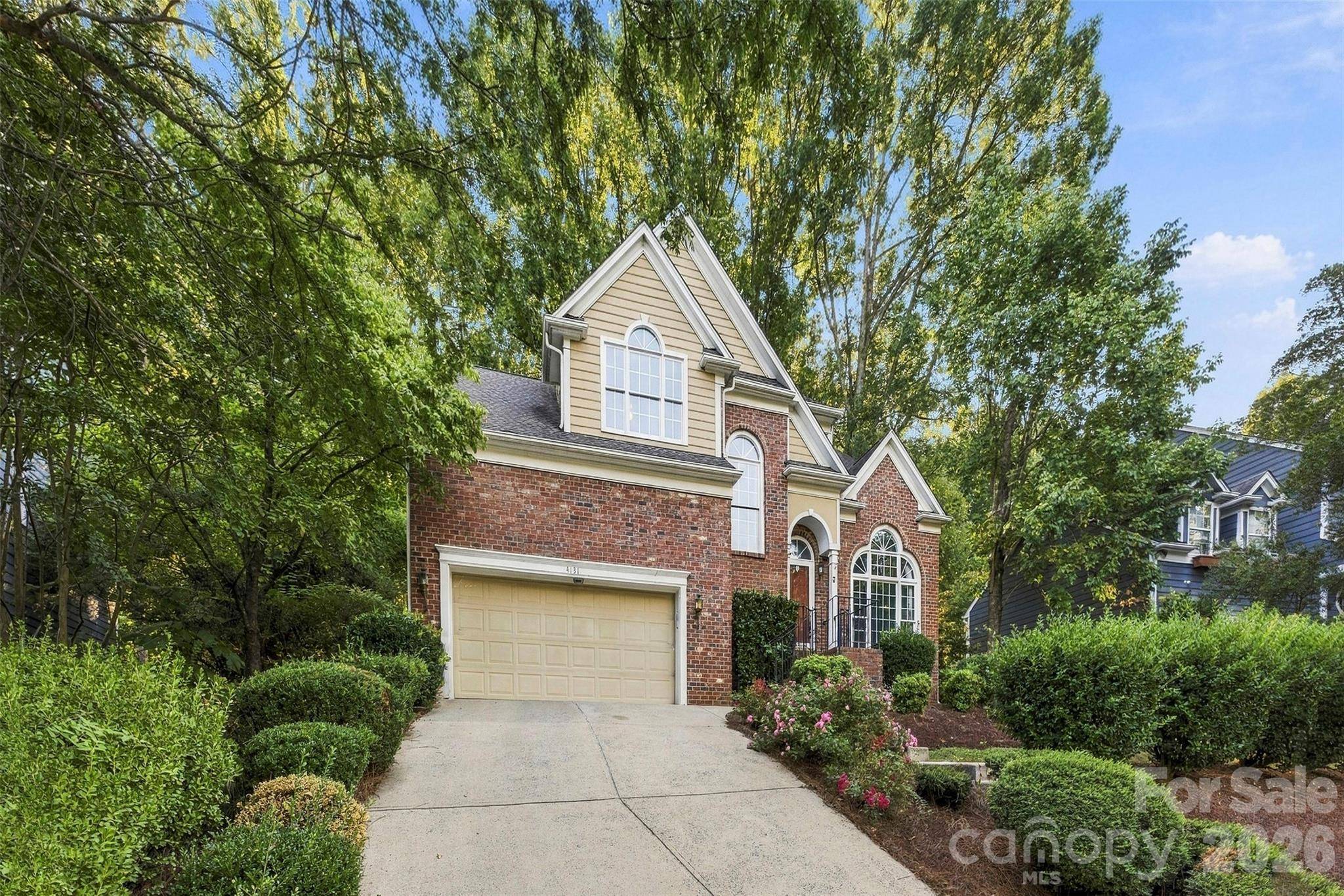 4131 Beauvista DR, Charlotte, NC 28269