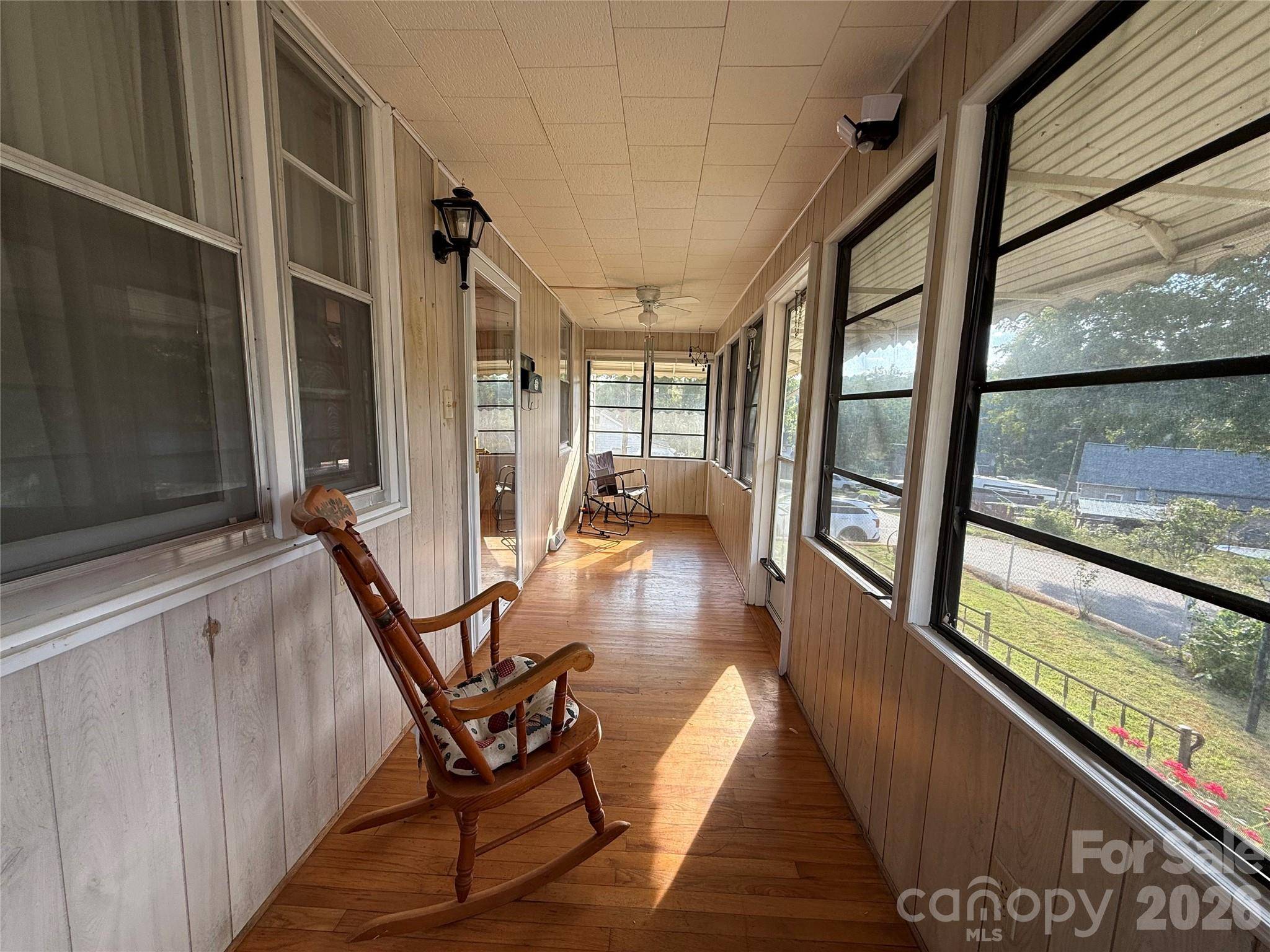17 Hill ST, Great Falls, SC 29055