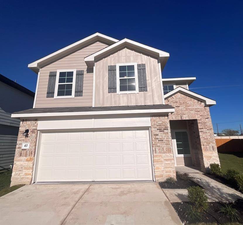 417 Lake Sweetwater LN, Niederwald, TX 78610