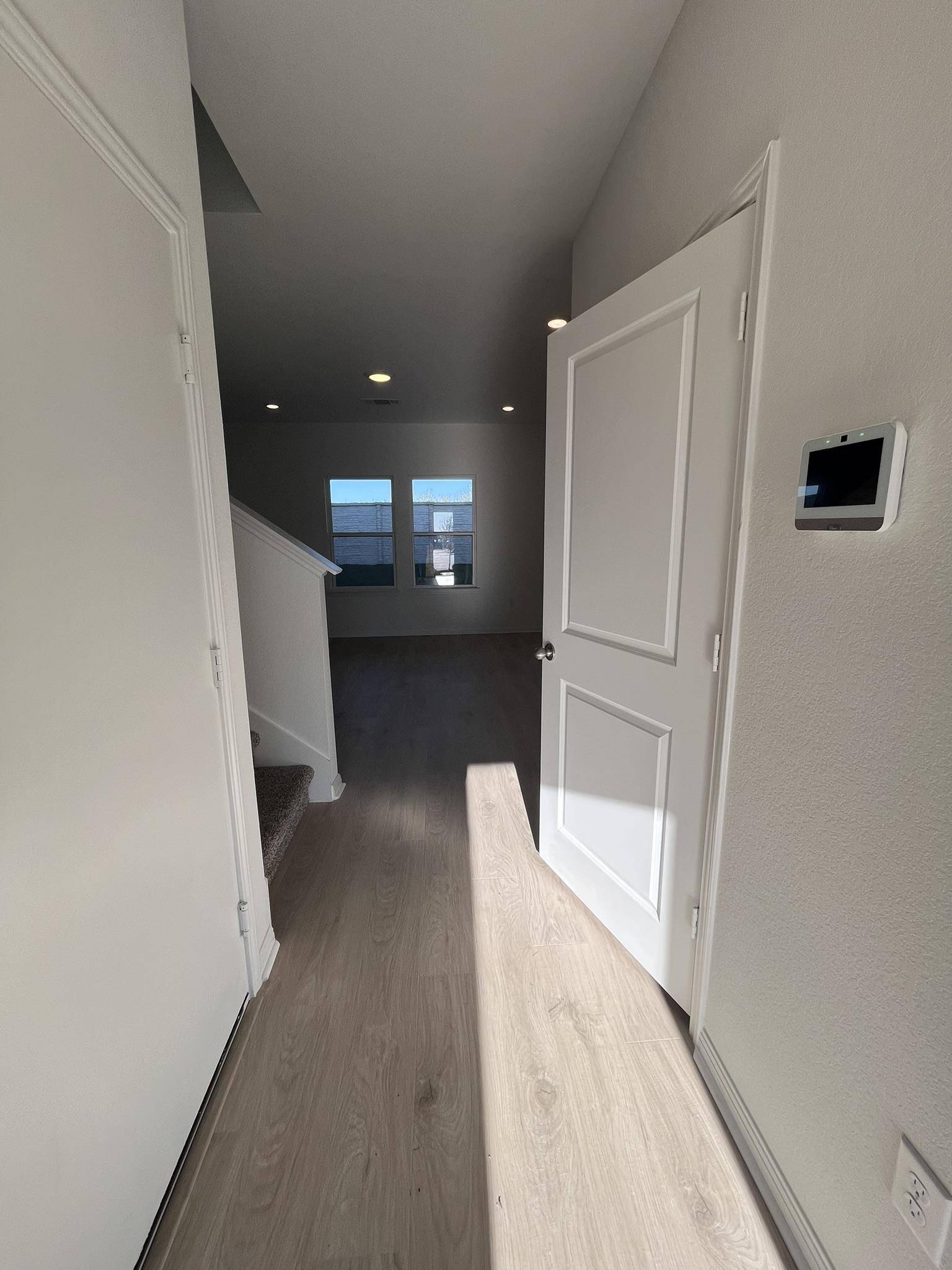 417 Lake Sweetwater LN, Niederwald, TX 78610