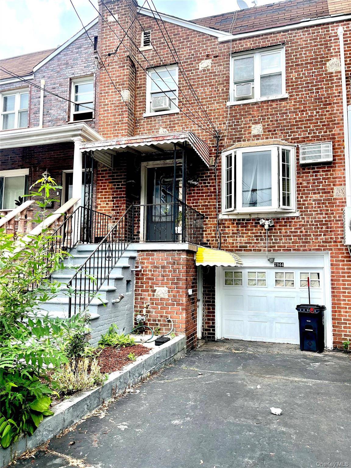 2944 Lurting AVE, Bronx, NY 10469