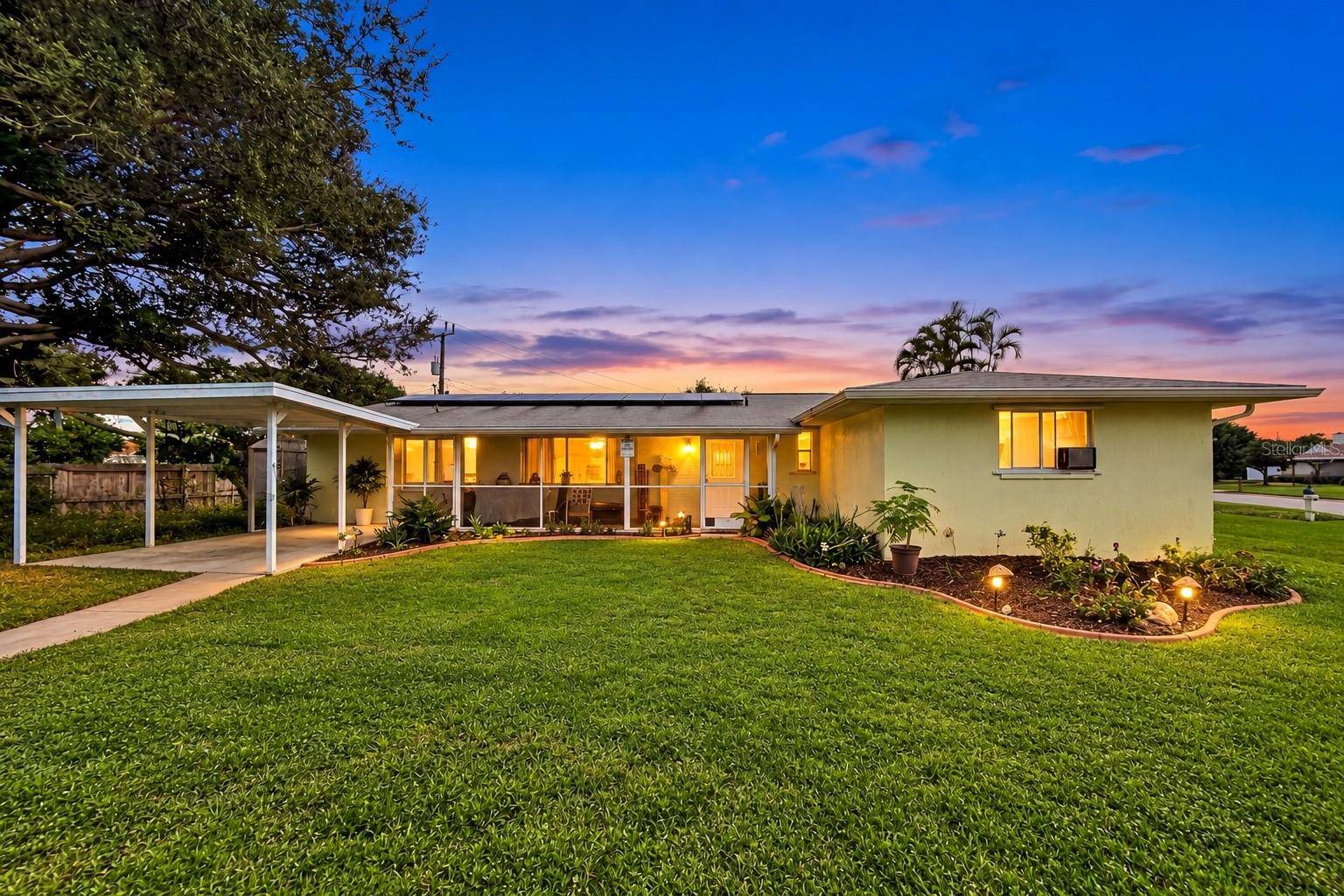 122 ALGIERS DR, Venice, FL 34293